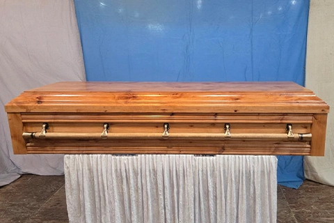Premier Alder Caskets - Beautiful & elegant solid Alder caskets that are made to stand out in terms of aesthetics, quality and pricing, there are no other makers on the internet who offer the value these caskets have at anywhere near the same cost.
