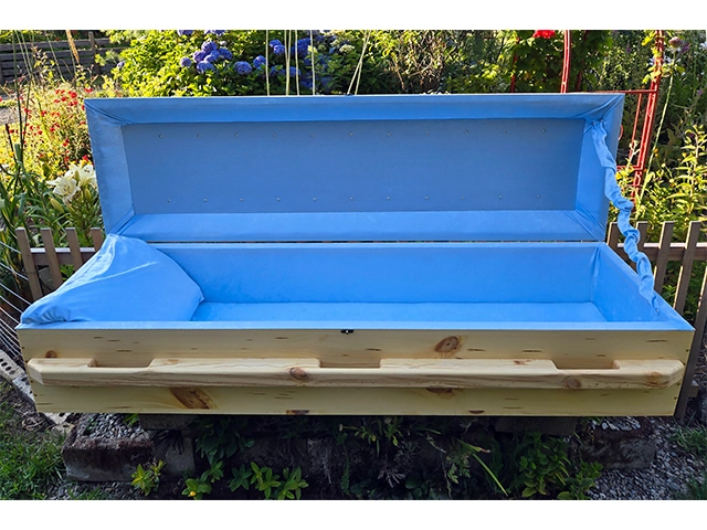 Basic Pine Casket with Open Lid - Oil Finish – Handmade by Caskets by Design
