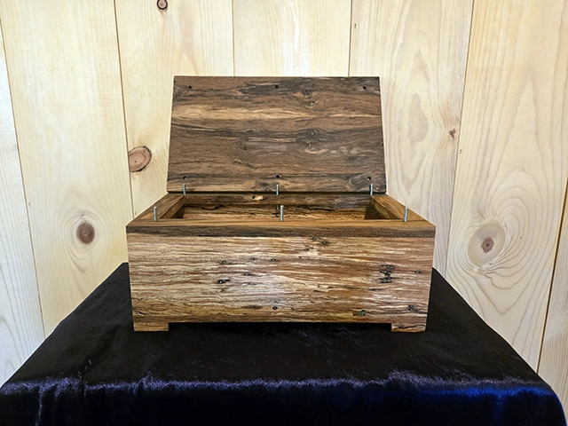 Finished Tanoak Urn – Natural Oil Finish – Handmade in Oregon by Caskets by Design